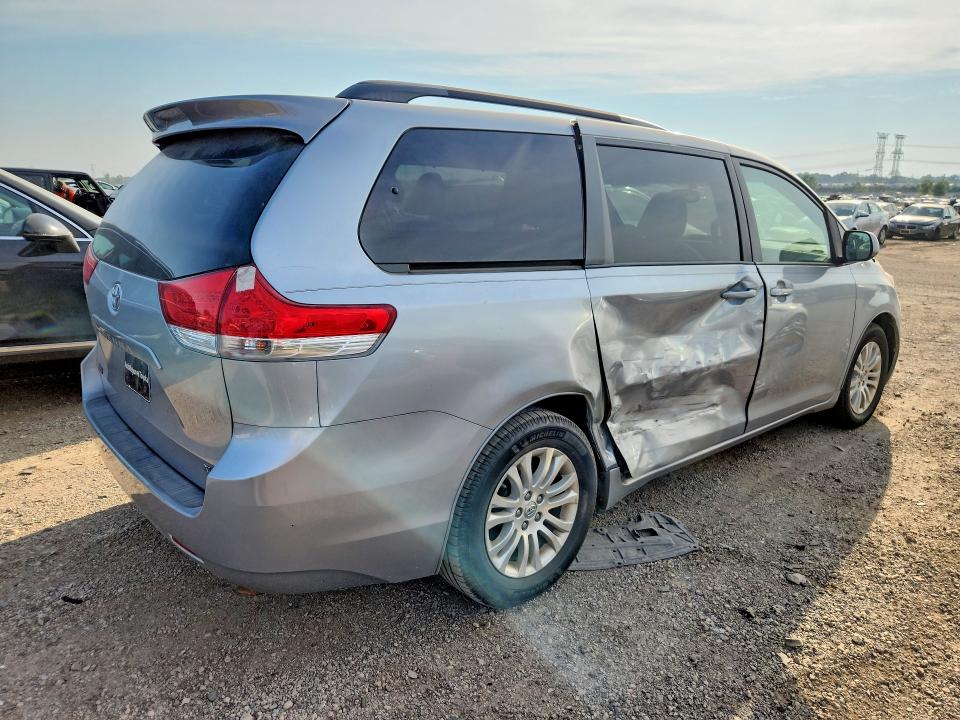 Aukcja sprzedaży 2014 Toyota Sienna, vin: 5TDYK3DC9ES513724, numer aukcji: 67012976