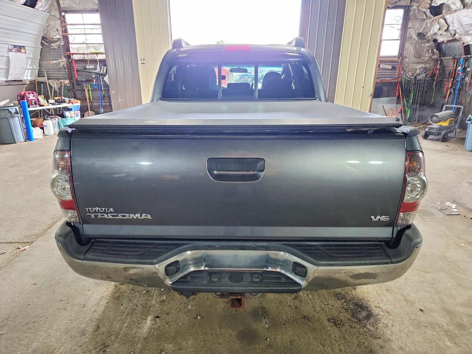 Aukcja sprzedaży 2015 Toyota Tacoma, vin: 3TMLU4EN1FM205801, numer aukcji: 70206046