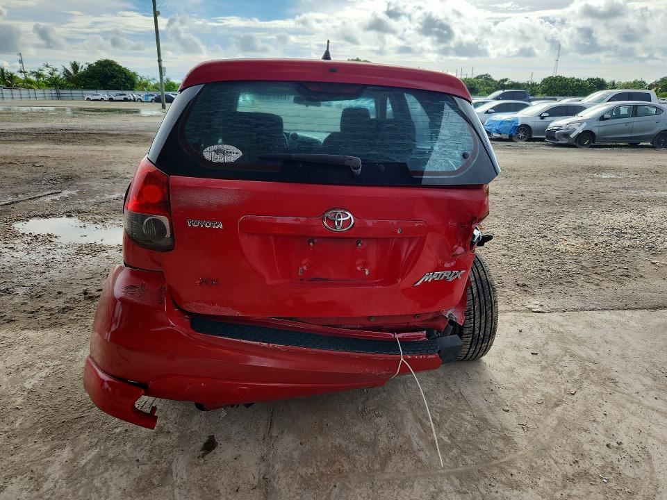 68859226 :رقم المزاد ، 2T1KR38E64C279840 vin ، 2004 Toyota Matrix مزاد بيع