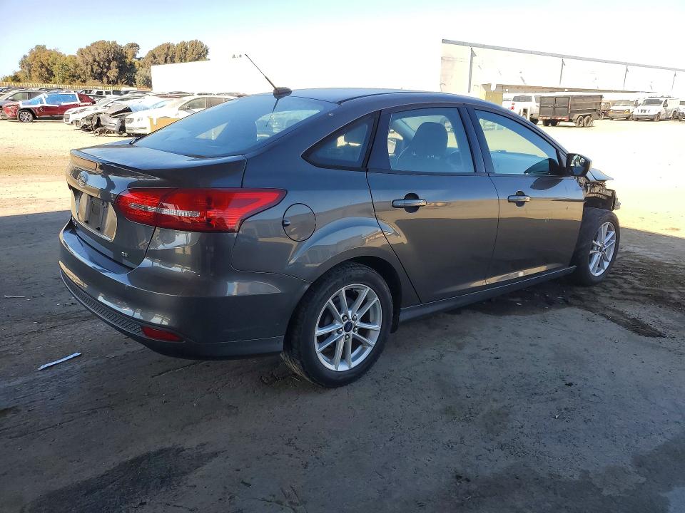 2016 Ford Focus მანქანა იყიდება აუქციონზე, vin: 1FADP3F27GL254634, აუქციონის ნომერი: 71087526