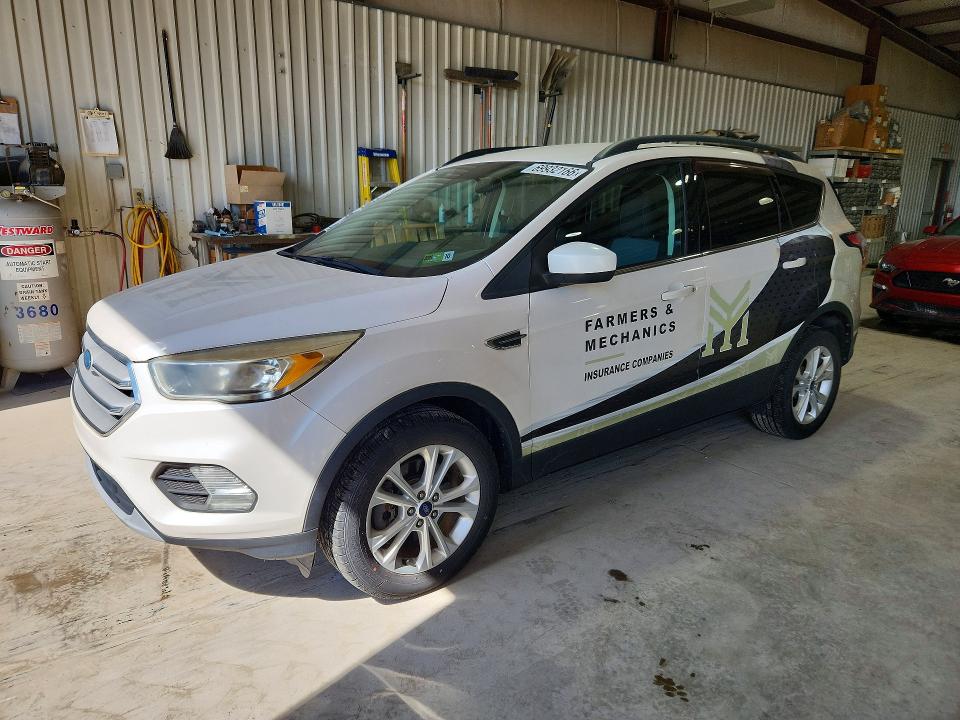Auction sale of the 2018 Ford Escape, vin: 1FMCU9GD0JUA39904, lot number: 69932166
