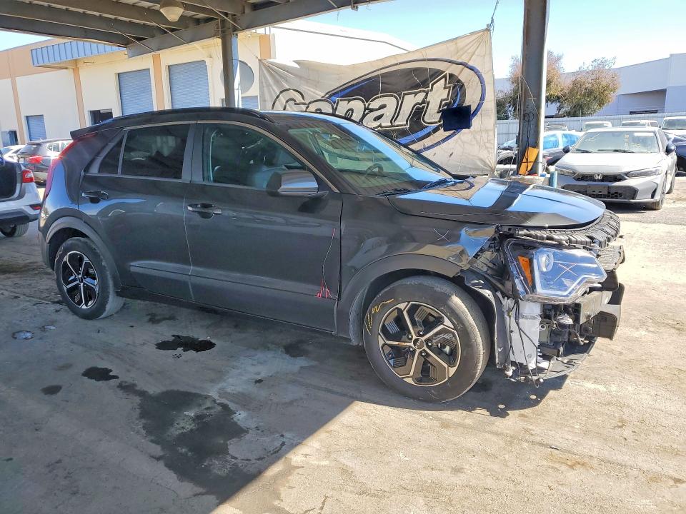 Продажа на аукционе авто 2025 Kia Niro, vin: KNDCP3LE1S5300931, номер лота: 69175256