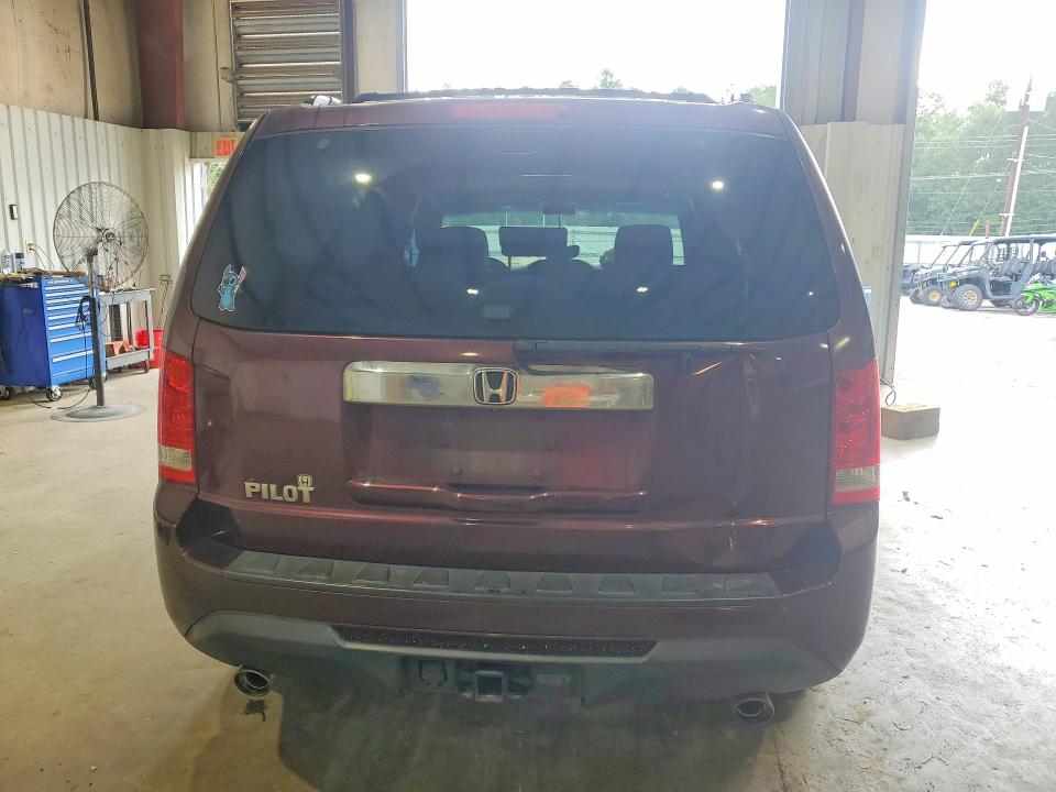 67920576 :رقم المزاد ، 5FNYF3H70EB013800 vin ، 2014 Honda Pilot مزاد بيع