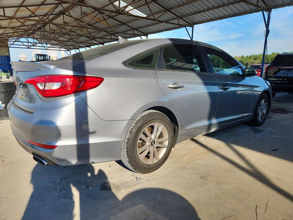 2015 Hyundai Sonata მანქანა იყიდება აუქციონზე, vin: 5NPE24AF8FH012659, აუქციონის ნომერი: 71081336