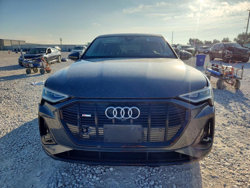 Продаж на аукціоні авто 2022 Audi E-tron, vin: WA13AAGE2NB022136, номер лоту: 66384036