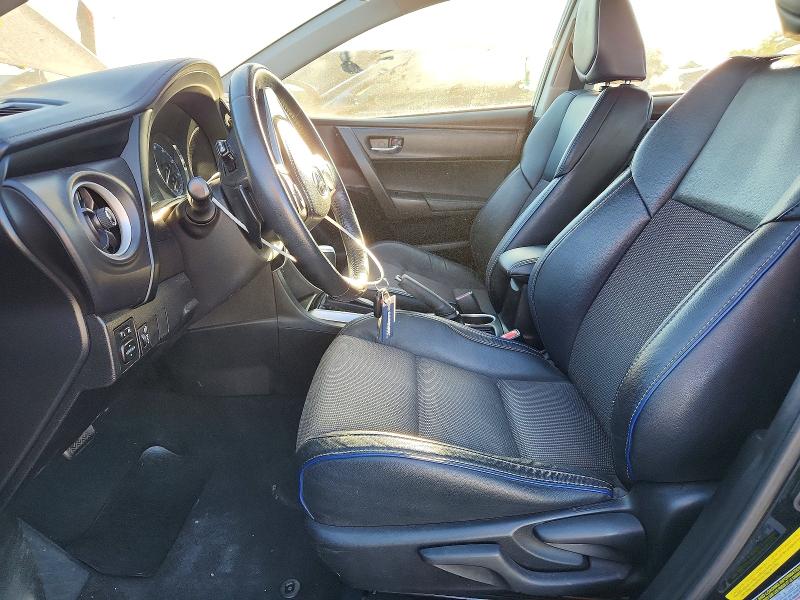 70912806 :رقم المزاد ، 5YFBURHE8HP601790 vin ، 2017 Toyota Corolla مزاد بيع