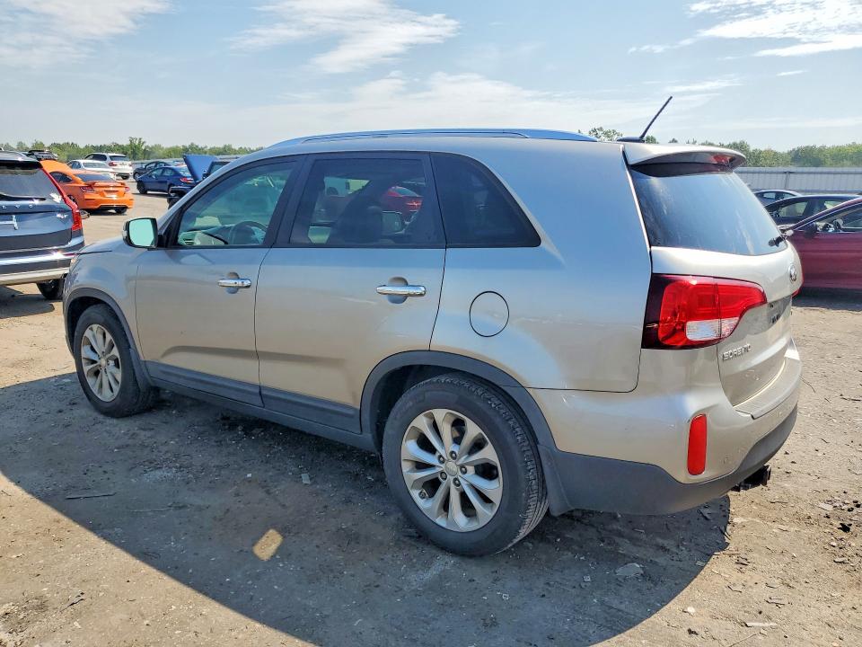 67268136 :رقم المزاد ، 5XYKU4A79FG579671 vin ، 2015 Kia Sorento مزاد بيع