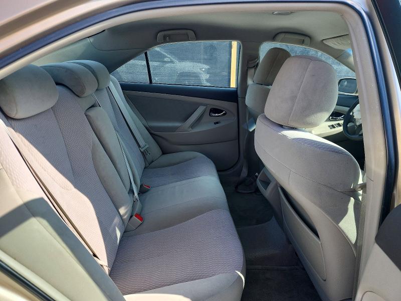 67831486 :رقم المزاد ، 4T1BF3EK3AU026729 vin ، 2010 Toyota Camry مزاد بيع