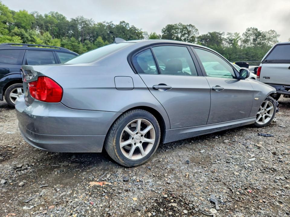 67082146 :رقم المزاد ، WBAPH57579NL78030 vin ، 2009 Bmw 328 مزاد بيع