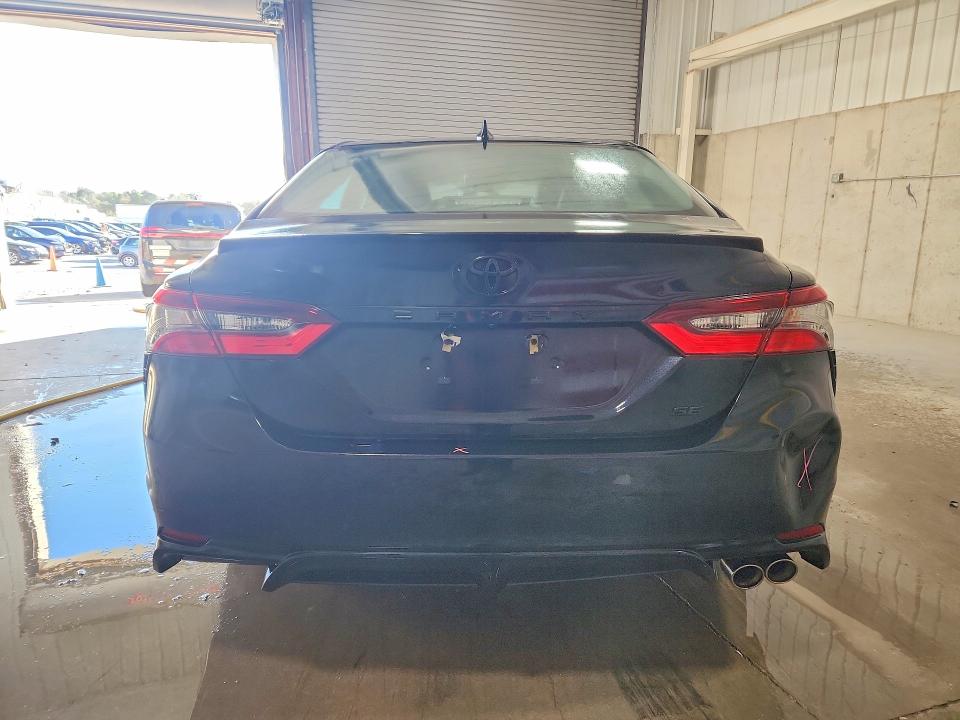 Aukcja sprzedaży 2022 Toyota Camry, vin: 4T1T11AK5NU033443, numer aukcji: 70631656