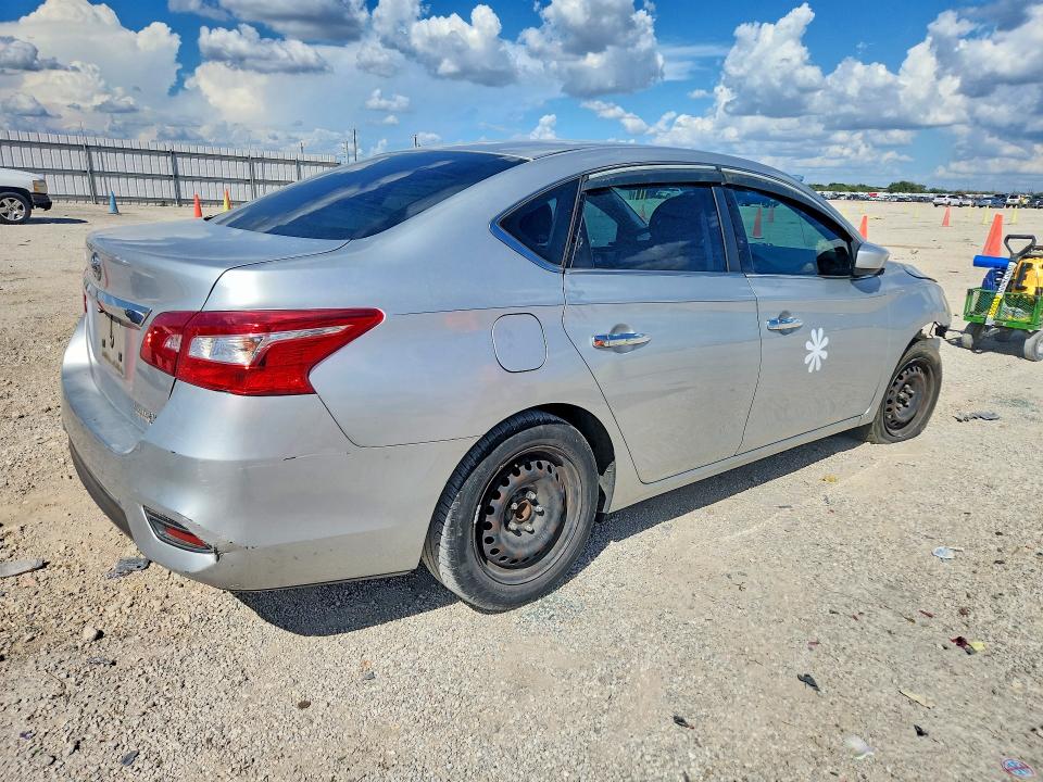 Aukcja sprzedaży 2017 Nissan Sentra, vin: 3N1AB7AP5HY241480, numer aukcji: 69878856