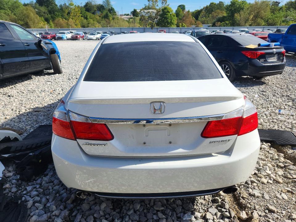70490286 :رقم المزاد ، 1HGCR2F50FA130480 vin ، 2015 Honda Accord مزاد بيع