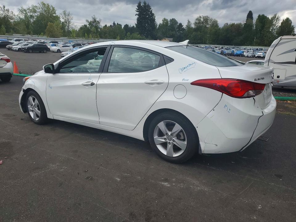 2013 Hyundai Elantra მანქანა იყიდება აუქციონზე, vin: 5NPDH4AE1DH428325, აუქციონის ნომერი: 67877876