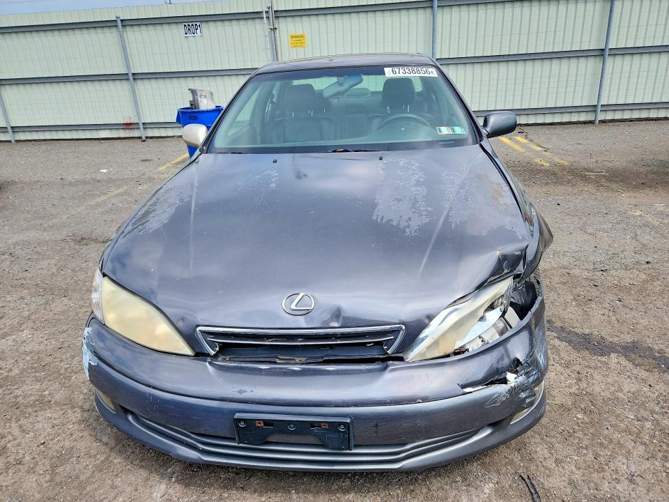 2000 Lexus Es მანქანა იყიდება აუქციონზე, vin: JT8BF28G4Y0271173, აუქციონის ნომერი: 67338856