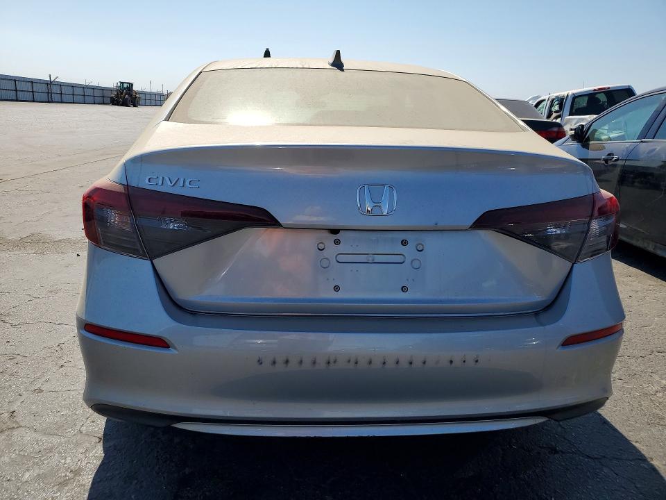 Продаж на аукціоні авто 2026 Honda Civic, vin: 2HGFE2F26TH551079, номер лоту: 69853506