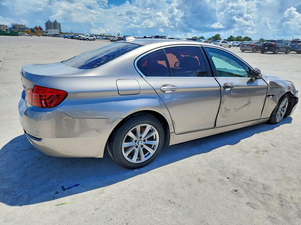 Auction sale of the 2016 Bmw 528, vin: WBA5A5C51GD526564, lot number: 67146526