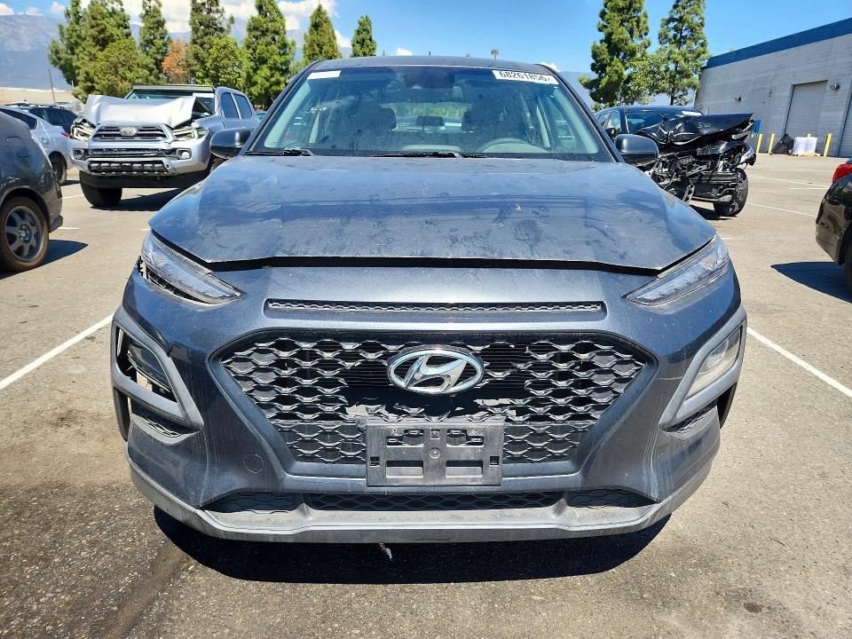 2020 Hyundai Kona მანქანა იყიდება აუქციონზე, vin: KM8K12AA6LU566830, აუქციონის ნომერი: 68261856