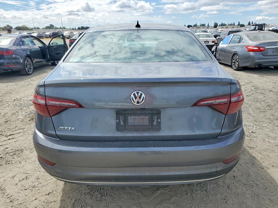 67496816 :رقم المزاد ، 3VWC57BU4MM022512 vin ، 2021 Volkswagen Jetta مزاد بيع