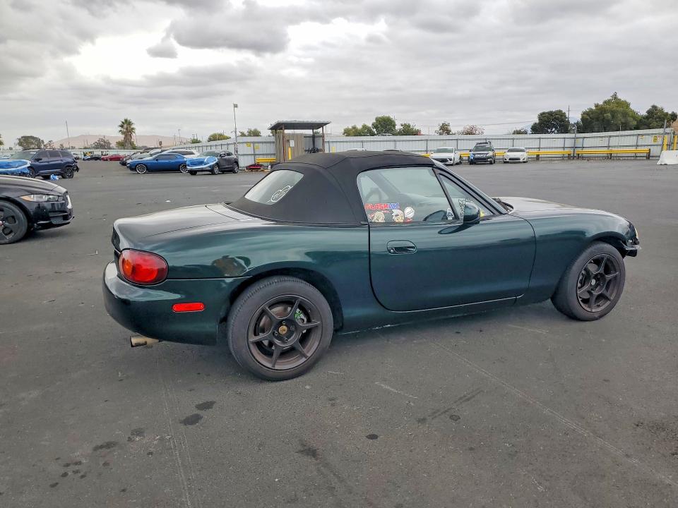69045456 :رقم المزاد ، JM1NB3538X0105836 vin ، 1999 Mazda Mx-5 Miata مزاد بيع