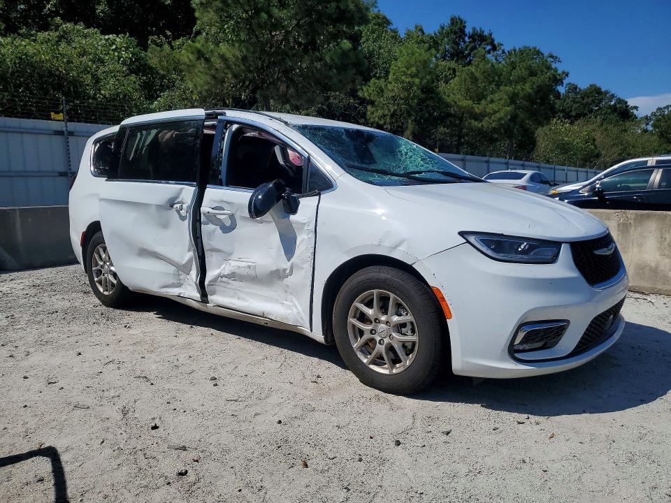 Продаж на аукціоні авто 2026 Chrysler Pacifica, vin: 2C4RC1BG7TR196933, номер лоту: 69534826