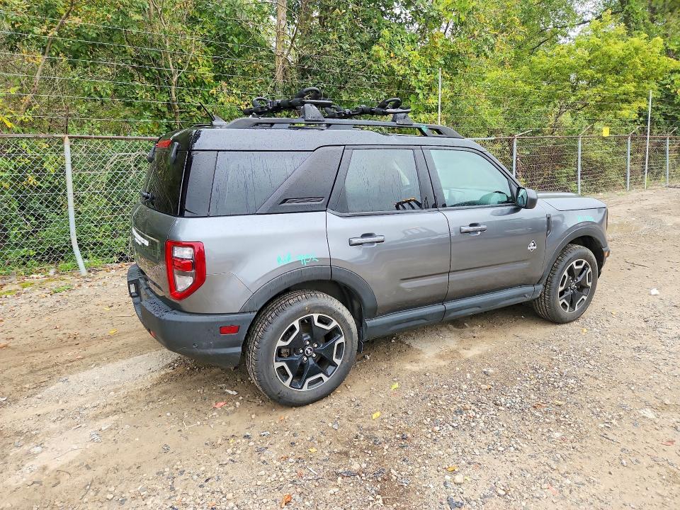 Продаж на аукціоні авто 2022 Ford Bronco Sport, vin: 3FMCR9C63NRE21608, номер лоту: 69592466