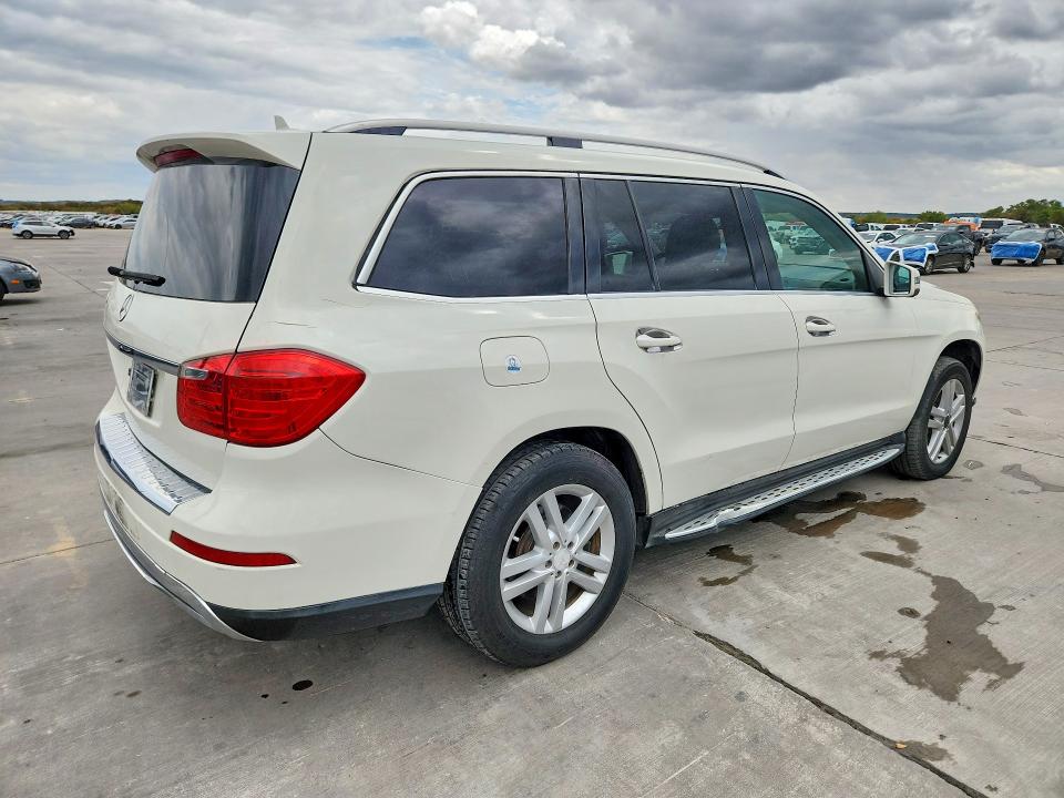 Продажа на аукционе авто 2013 Mercedes-benz Gl, vin: 4JGDF7CE2DA154270, номер лота: 71255966