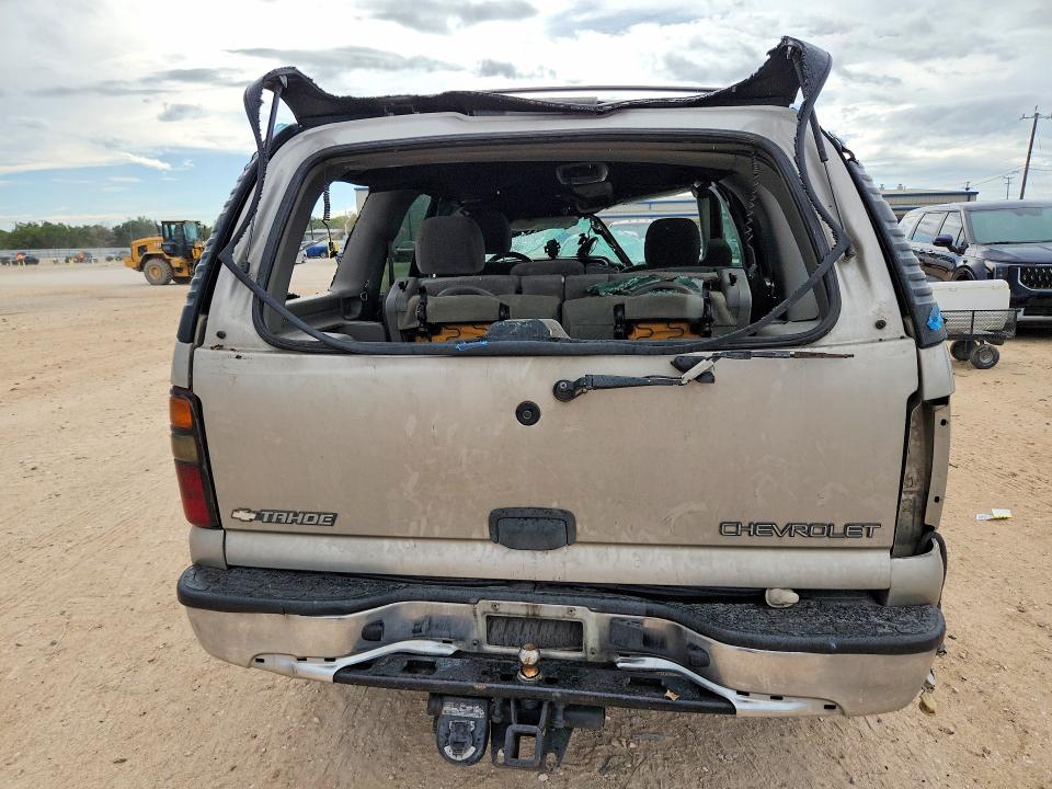 69528776 :رقم المزاد ، 1GNEC13VX4R149535 vin ، 2004 Chevrolet Tahoe مزاد بيع