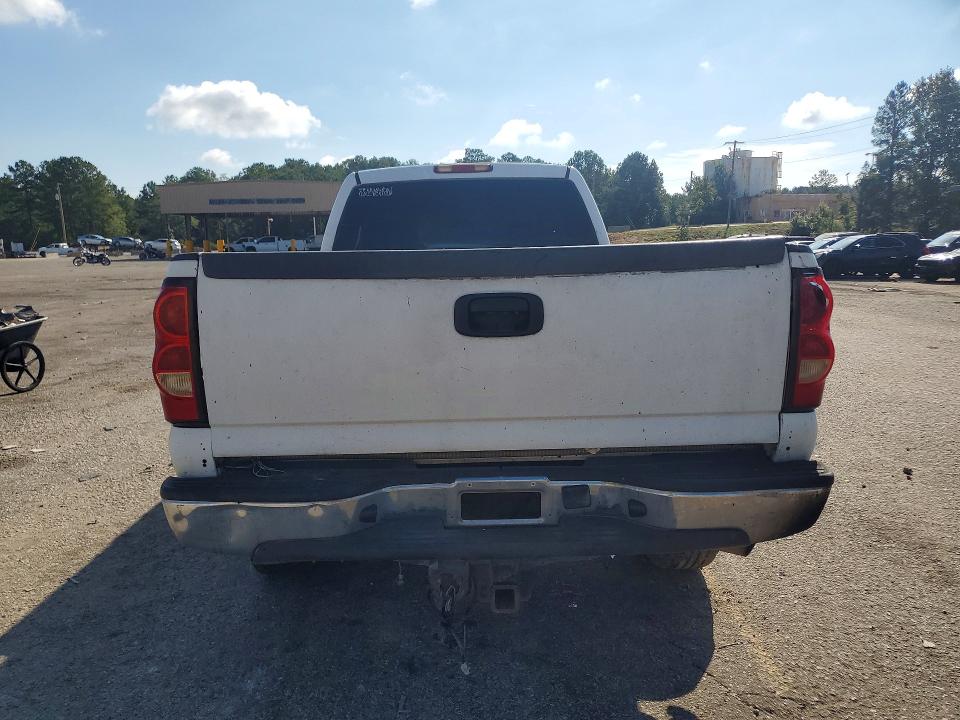 69879226 :رقم المزاد ، 1GCHC23142F149862 vin ، 2002 Chevrolet Silverado مزاد بيع