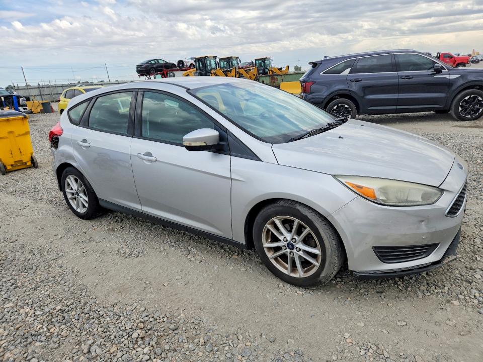 69433936 :رقم المزاد ، 1FADP3K25FL317945 vin ، 2015 Ford Focus مزاد بيع