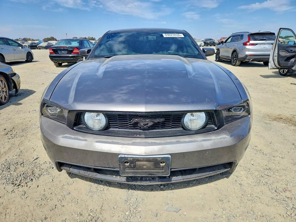 2010 Ford Mustang მანქანა იყიდება აუქციონზე, vin: 1ZVBP8CH0A5111542, აუქციონის ნომერი: 69823936