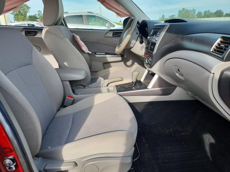 67798946 :رقم المزاد ، JF2SHBBC2CH418474 vin ، 2012 Subaru Forester مزاد بيع