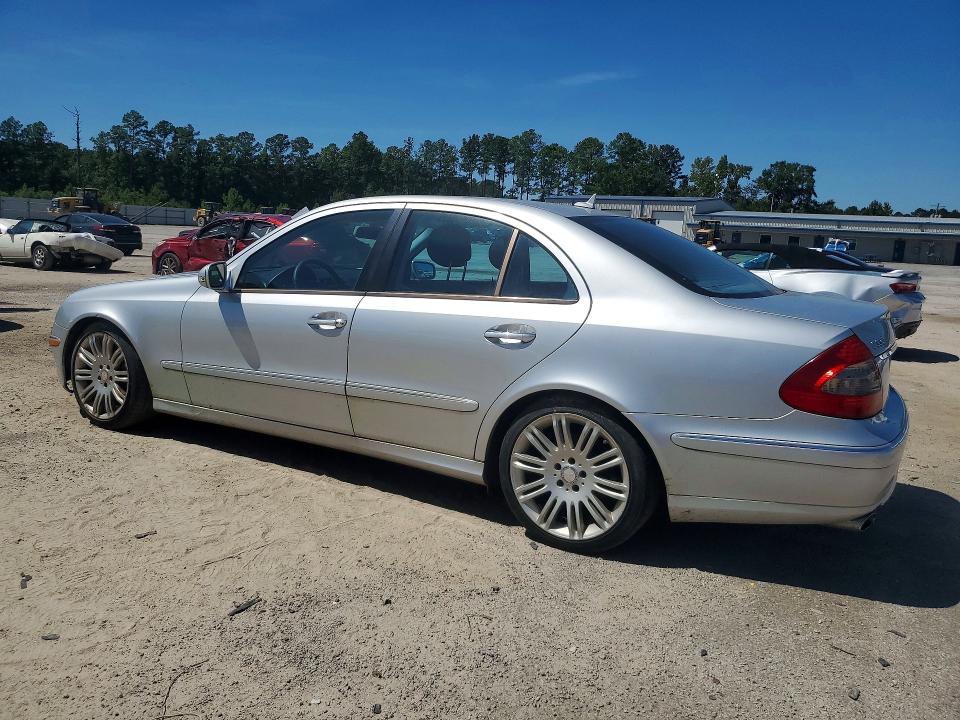 69138486 :رقم المزاد ، WDBUF56X18B190553 vin ، 2008 Mercedes-benz E مزاد بيع