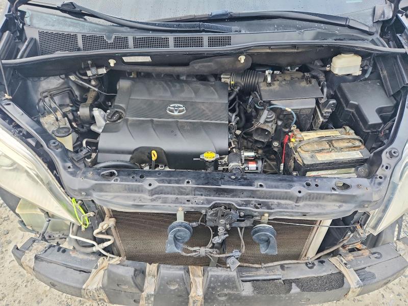 Продажа на аукционе авто 2014 Toyota Sienna, vin: 5TDYK3DCXES469359, номер лота: 69932116
