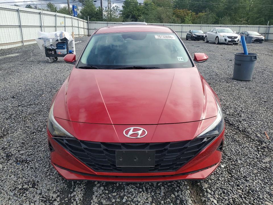 Продажа на аукционе авто 2021 Hyundai Elantra, vin: KMHLS4AG9MU105186, номер лота: 70733696