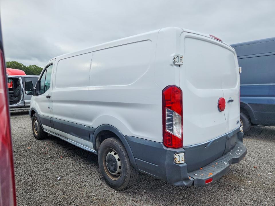 67757036 :رقم المزاد ، 1FTYE1YM4GKB08542 vin ، 2016 Ford Transit مزاد بيع