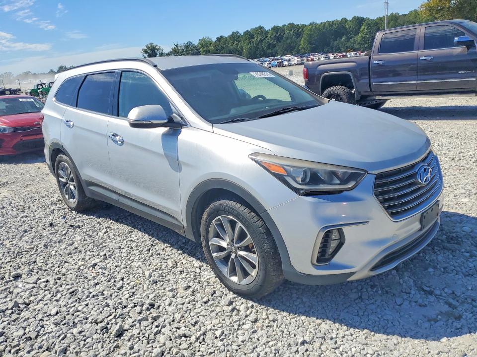 2017 Hyundai Santa Fe მანქანა იყიდება აუქციონზე, vin: KM8SN4HF8HU225647, აუქციონის ნომერი: 70746316