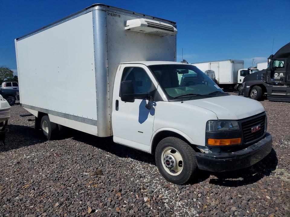 70529856 :رقم المزاد ، 7GZ37TC76PN007926 vin ، 2023 Gmc Savana مزاد بيع