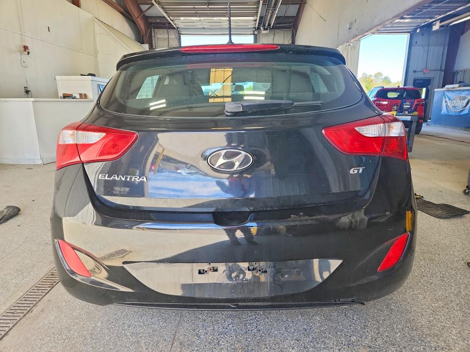 2016 Hyundai Elantra Gt მანქანა იყიდება აუქციონზე, vin: KMHD35LH7GU302729, აუქციონის ნომერი: 69776826