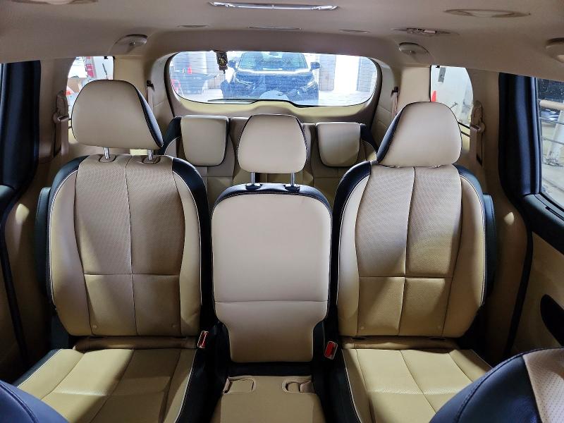 2015 Kia Sedona მანქანა იყიდება აუქციონზე, vin: KNDMC5C18F6019640, აუქციონის ნომერი: 67126696