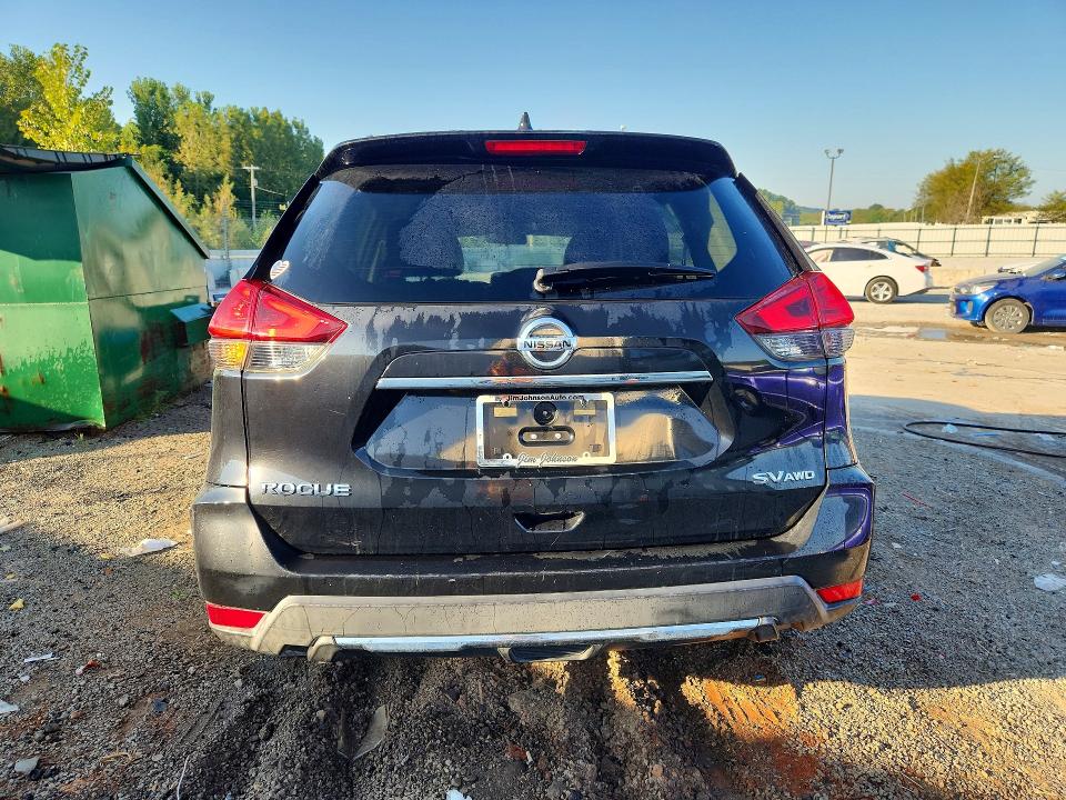 67122566 :رقم المزاد ، KNMAT2MV9HP544061 vin ، 2017 Nissan Rogue مزاد بيع