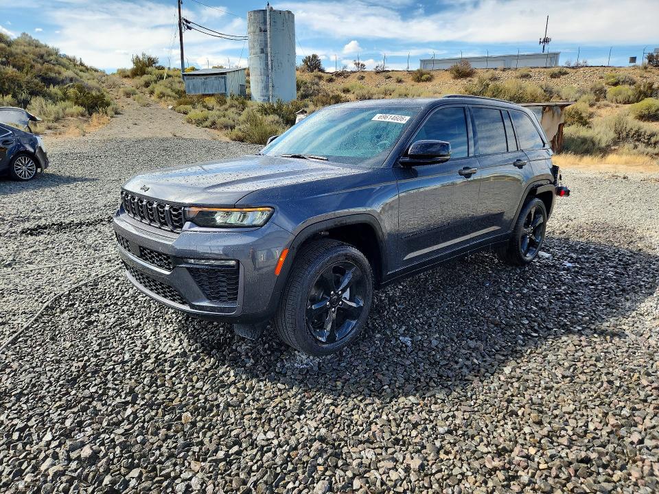 2026 Jeep Grand Cherokee მანქანა იყიდება აუქციონზე, vin: 1C4RJHBRXTC221686, აუქციონის ნომერი: 69614606