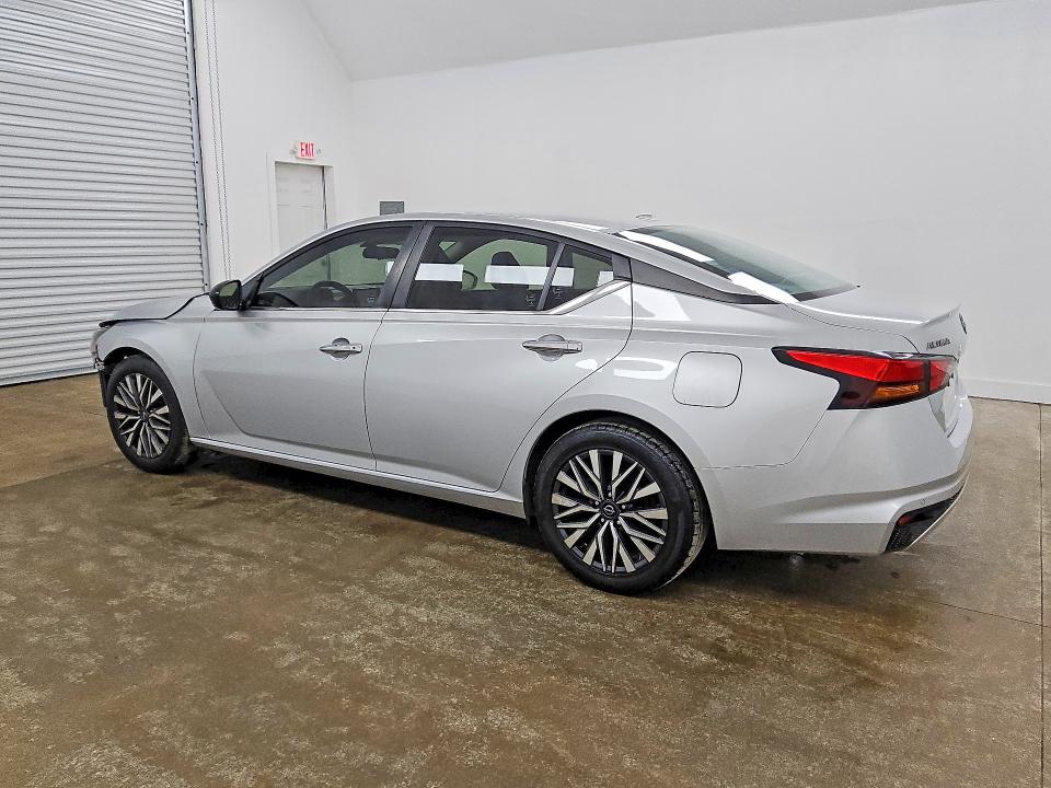 2024 Nissan Altima მანქანა იყიდება აუქციონზე, vin: 1N4BL4DV2RN304126, აუქციონის ნომერი: 69641826