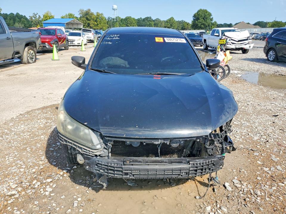 Продажа на аукционе авто 2015 Honda Accord, vin: 1HGCR2F34FA228118        , номер лота: 68675216