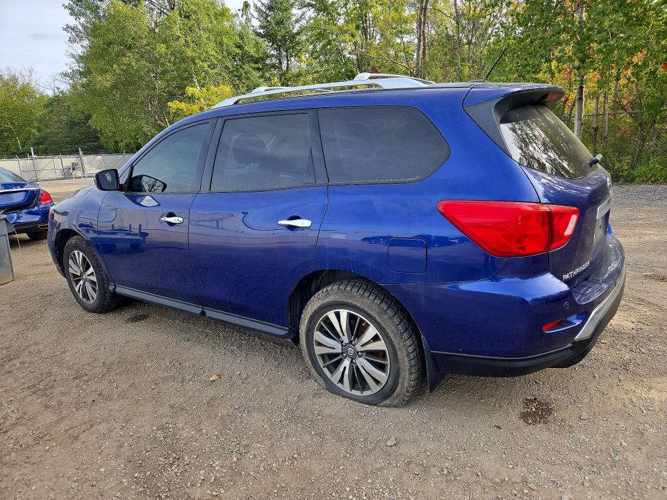 Продажа на аукционе авто 2017 Nissan Pathfinder, vin: 5N1DR2MM6HC636461, номер лота: 69537206