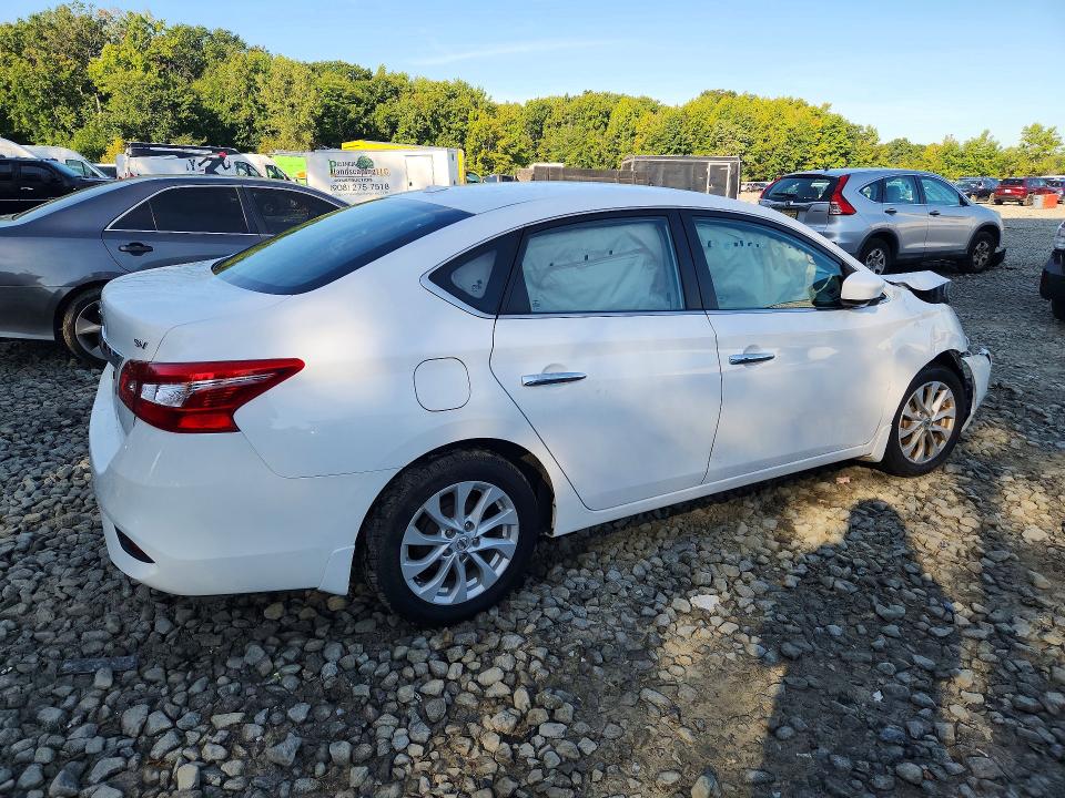 67829406 :رقم المزاد ، 3N1AB7AP5KY245598 vin ، 2019 Nissan Sentra مزاد بيع