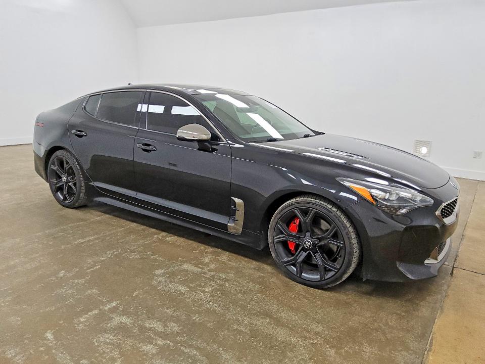 68686576 :رقم المزاد ، KNAE45LC6L6071988 vin ، 2020 Kia Stinger مزاد بيع