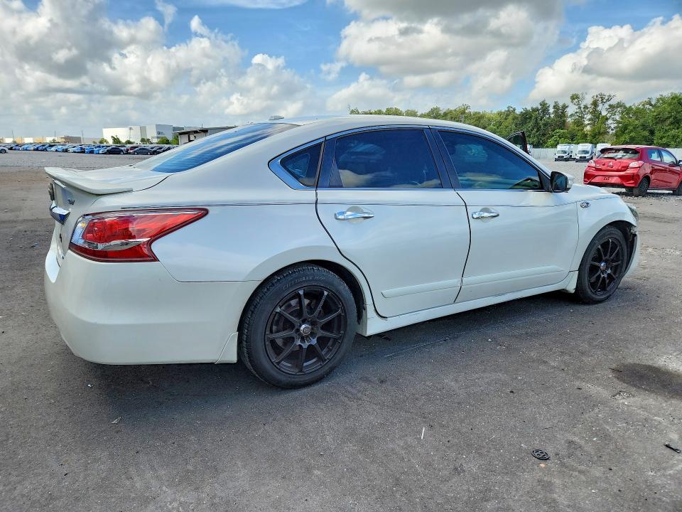 Продажа на аукционе авто 2013 Nissan Altima, vin: 1N4AL3AP6DC261328, номер лота: 68938576