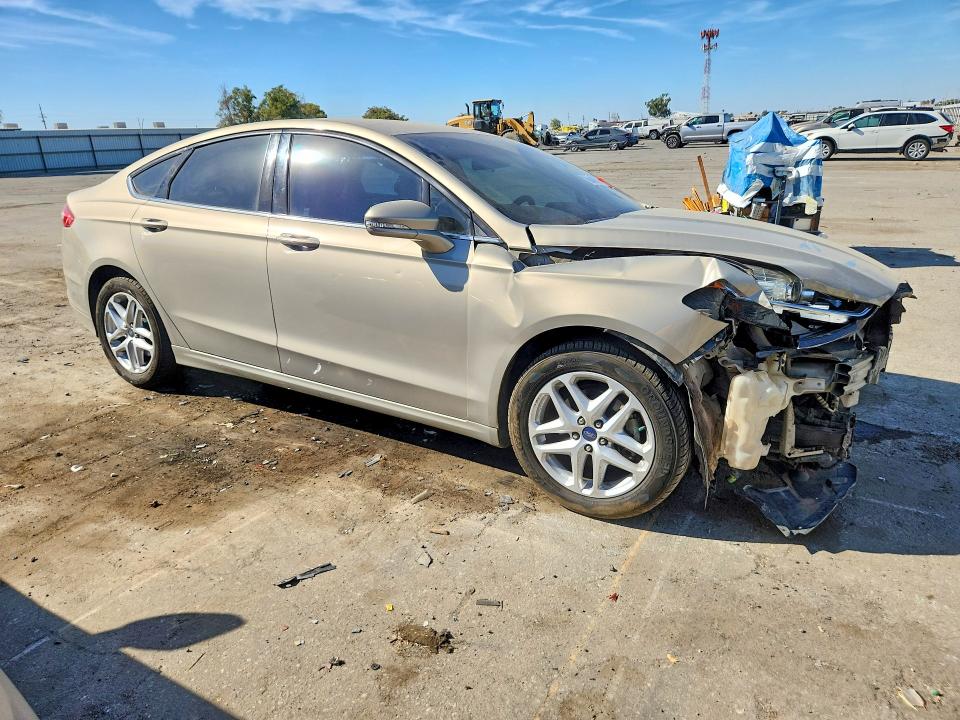 68443816 :رقم المزاد ، 3FA6P0HD4FR309434 vin ، 2015 Ford Fusion مزاد بيع