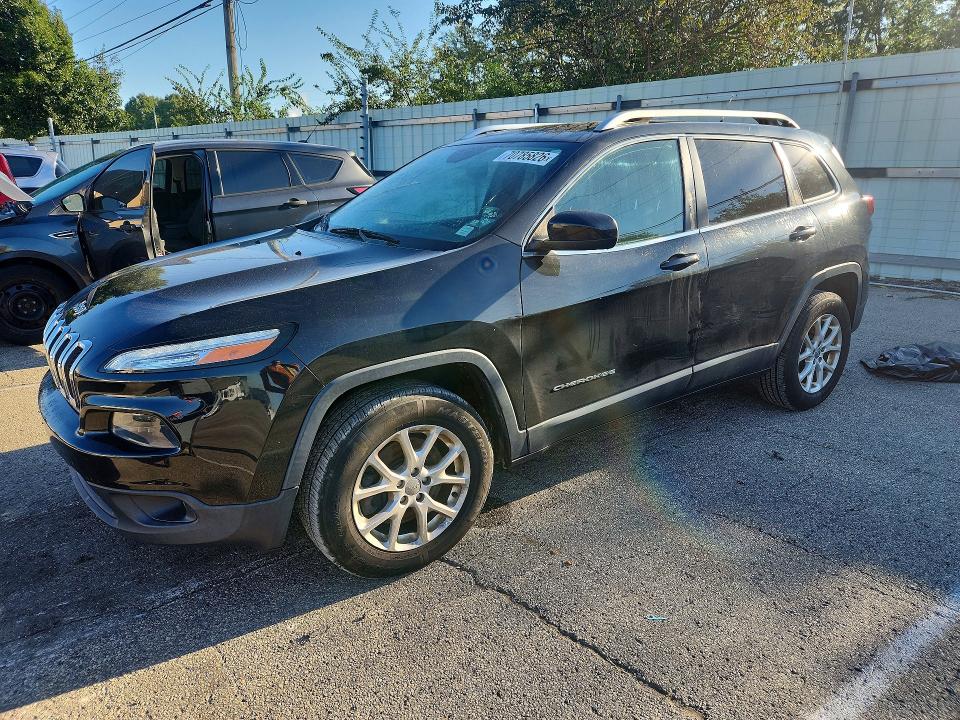 Auction sale of the 2015 Jeep Cherokee, vin: 1C4PJMCB9FW672614, lot number: 70785826