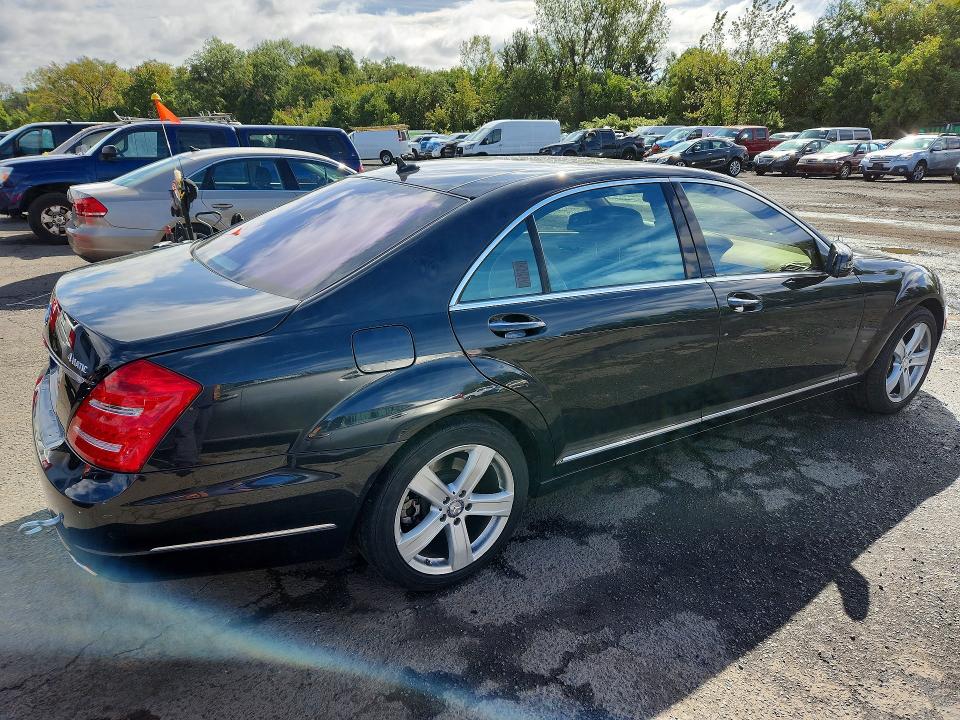 2011 Mercedes-benz S მანქანა იყიდება აუქციონზე, vin: WDDNG8GB3BA400161, აუქციონის ნომერი: 69339276